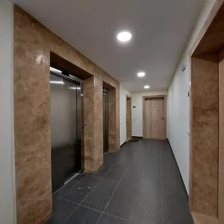 Marea Apartment *